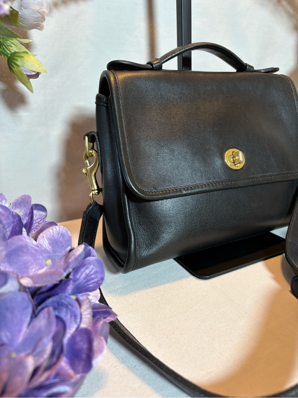 Coach Vintage 1991 Court Bag - Picture 3 of 14